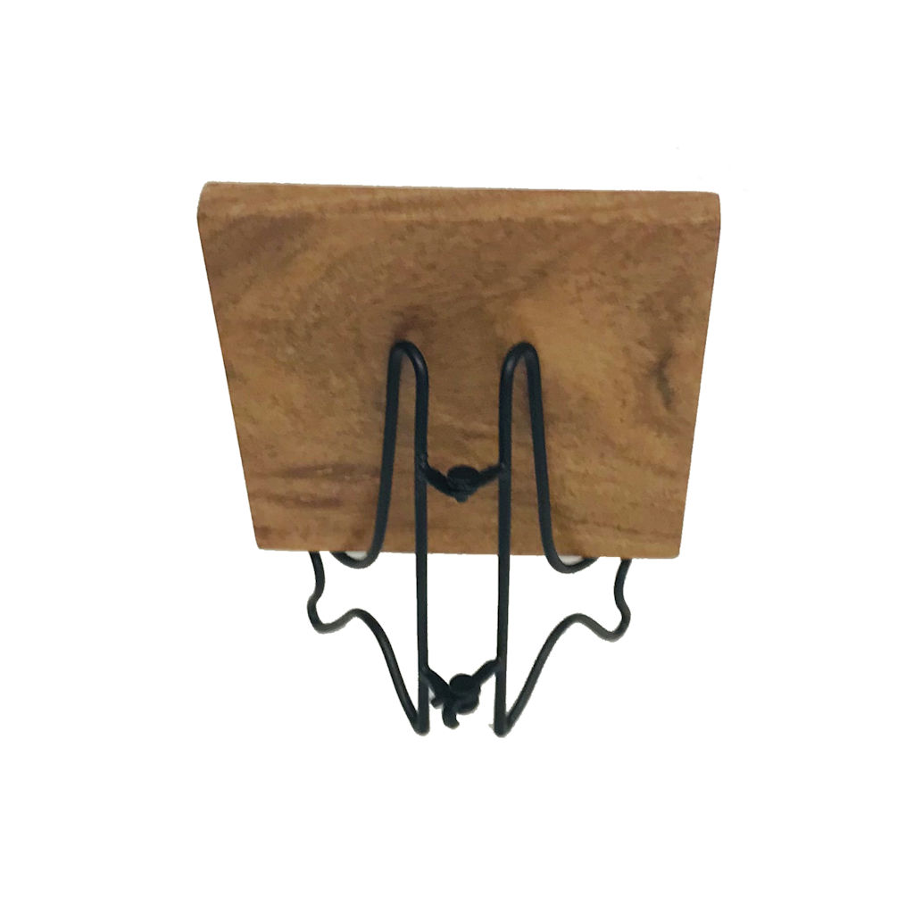 paw print display paw print display